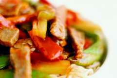 Вкусные рецепты: Малиновый тирамису с домашним маскарпоне., салат с криветками и икрой, Куриные крылья Ростикс дома